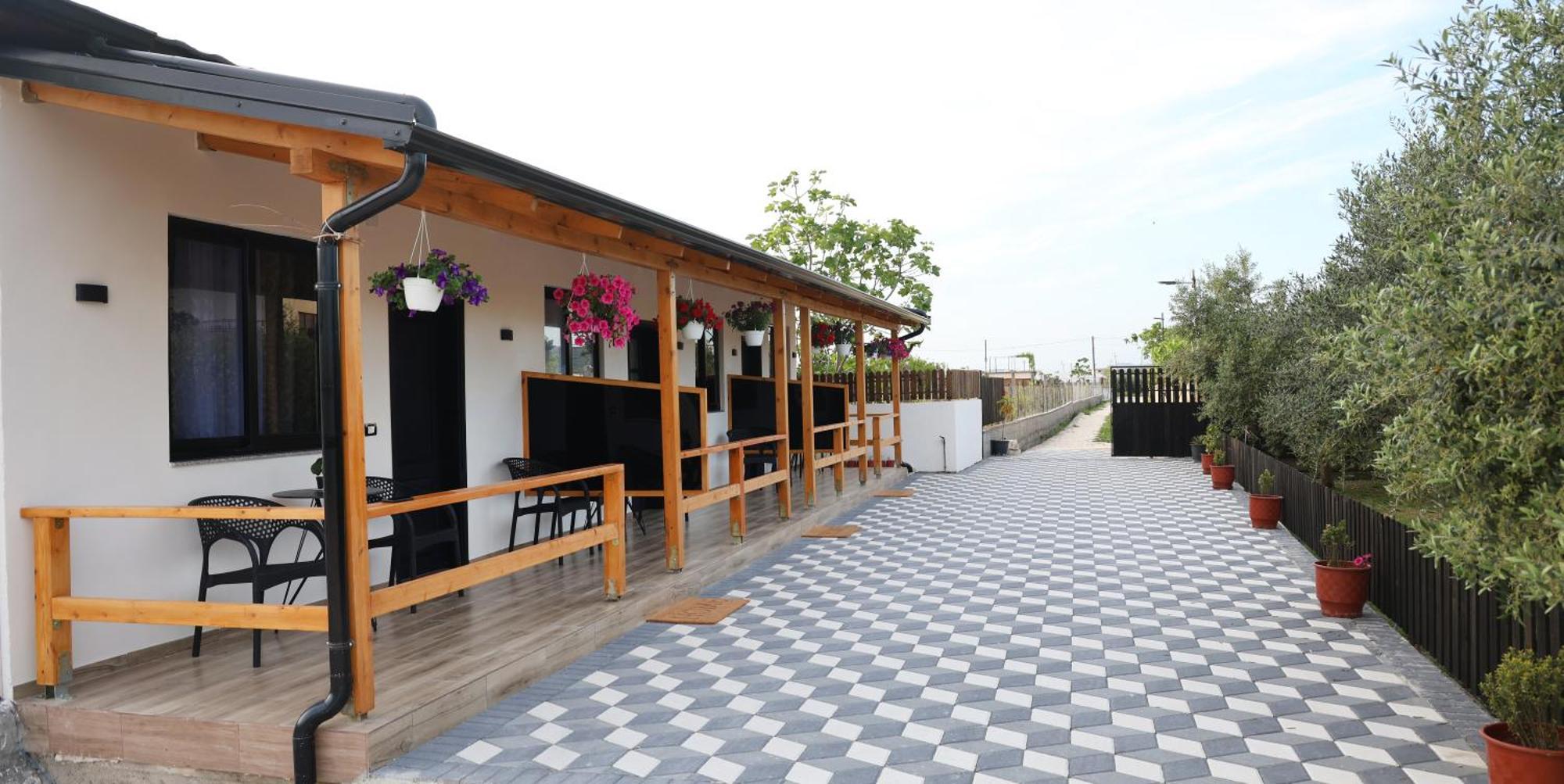 Olive Oasis Studio เบราท ภายนอก รูปภาพ