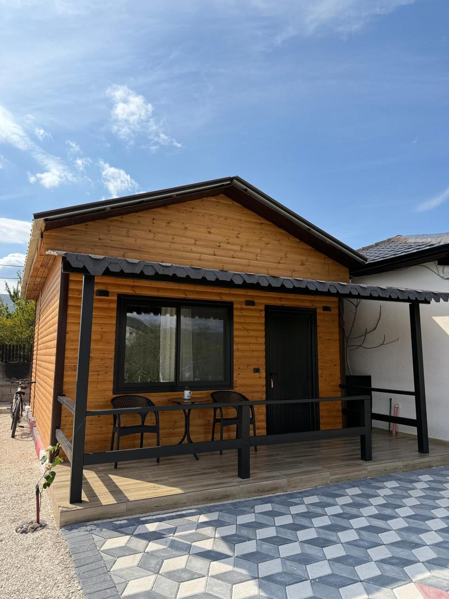 Olive Oasis Studio เบราท ภายนอก รูปภาพ